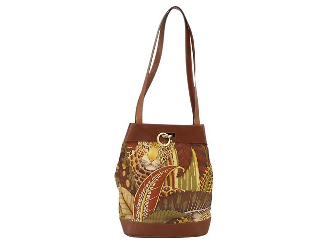 Borsa Tote Salvatore Ferragamo in nylon marrone e oro Auth ka3760A D'oro - vista 2