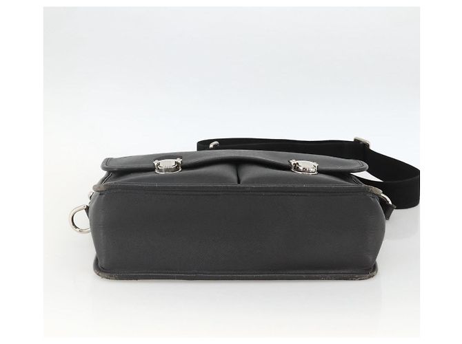 LOUIS VUITTON Borsa a Spalla Taiga Alexei Ardoise M32472 LV Auth BAZ083 Grigio - vista 5