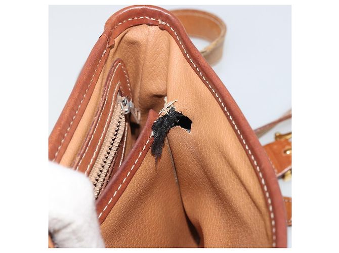Céline Bolso de Hombro de Lona Macadam CELINE en Cuero PVC Marrón Dorado Auth INZ030 Castaño - vista 22