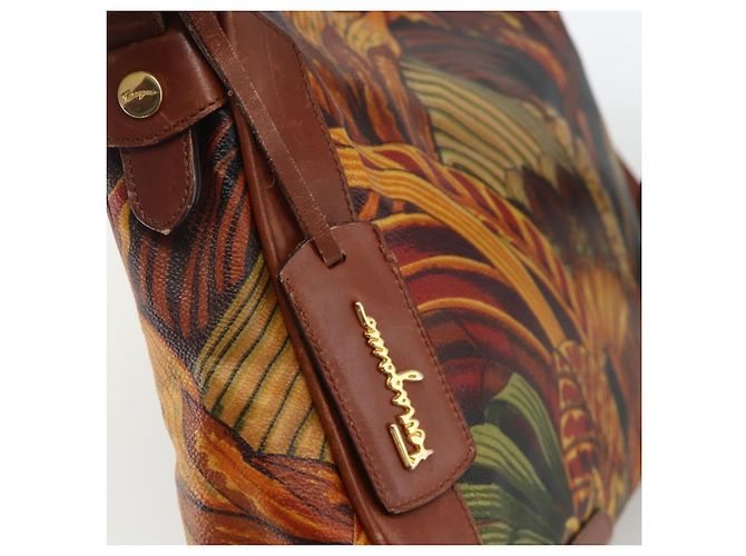 Salvatore Ferragamo Schultertasche aus PVC-Leder Braun Gold Auth bs34213 Golden - Ansicht 14