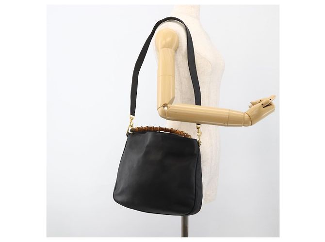 Borsa a Spalla in Pelle Gucci Bamboo 2way Nera Oro 001 1781 1638 Auth BAZ883 Nero D'oro - vista 23