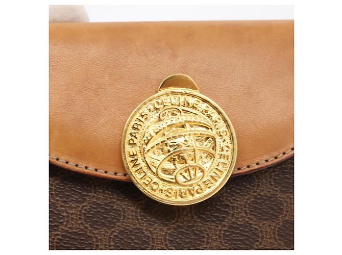 Céline Borsa a mano in tela Macadam Medallion CELINE in pelle PVC marrone oro Auth INZ093A D'oro - vista 14