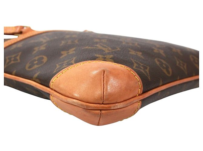 Borsa a mano Coussin GM Louis Vuitton Marrone Monogramma - vista 6