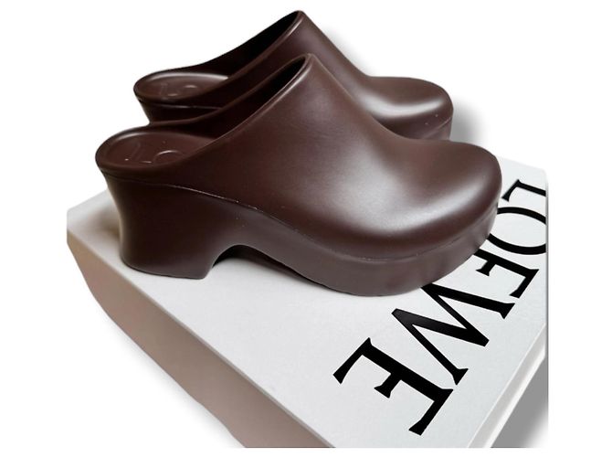 Zoccoli Loewe Foam Terra Clog 90 Marrone - vista 9