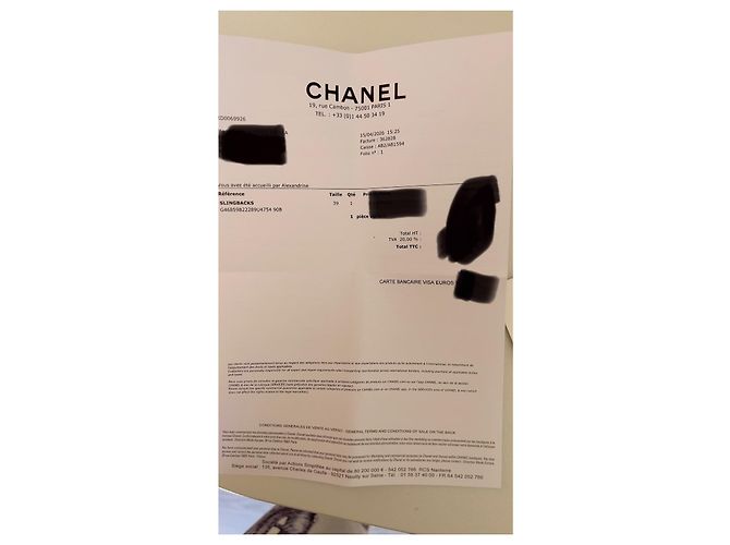 Tacones slingback Chanel 9 cm. Matthieu Blazy. Cuero acolchado burdeos/negro - vista 7