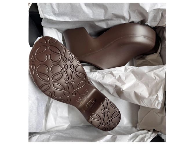 Zoccoli Loewe Foam Terra Clog 90 Marrone - vista 7