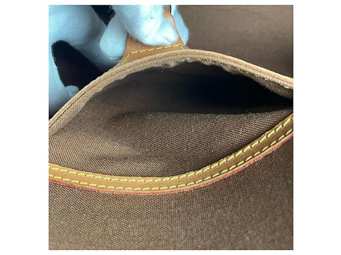 Borsa Ellipse MM Louis Vuitton Marrone Monogramma - vista 9
