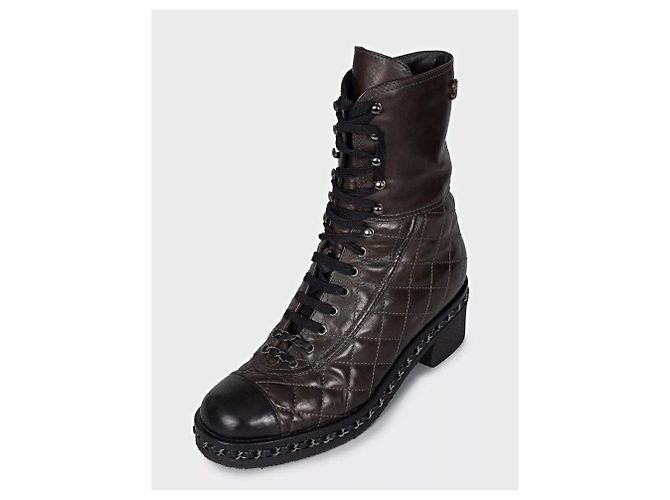 Braune gesteppte Leder Schnürstiefel von Chanel - Größe 8/38 Gebraucht - Ansicht 3