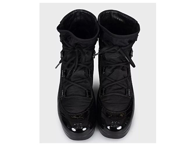 Schwarze Schnürstiefel von Chanel - Größe 37 Gebraucht - Ansicht 2