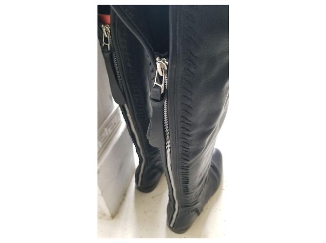 Jean Louis Scherrer Bota overknee com zíper na parte de trás e costuras acolchoadas Preto - vista 2