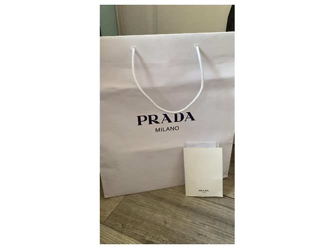 Wendbare schwarze Prada Kapuzenjacke Anthrazitgrau - Ansicht 12