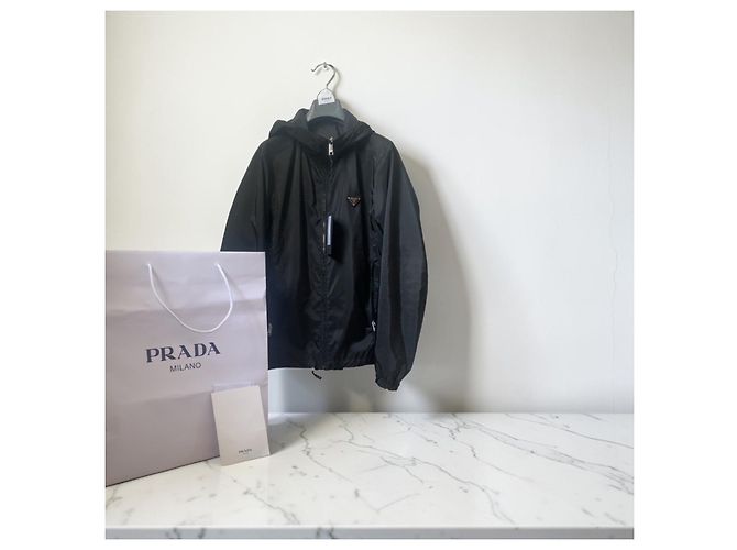 Wendbare schwarze Prada Kapuzenjacke Anthrazitgrau - Ansicht 2