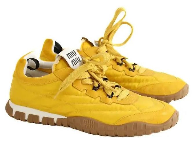 Miu Miu Sneakers gialle Giallo - vista 3