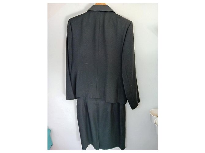 YVES SAINT LAURENT black skirt suit set - view 3