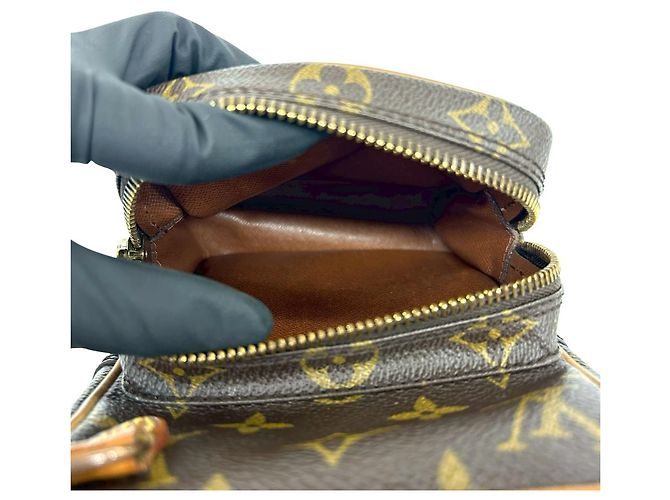 Bolso de hombro de cuero Monogram Mini Amazon vintage Louis Vuitton Castaño - vista 10