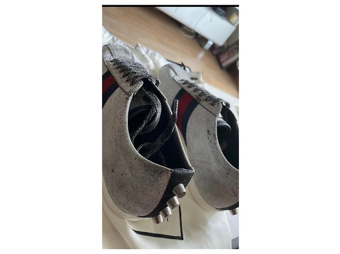 Gucci-Sneaker aus glitzerndem silbernem Canvas - Ansicht 6