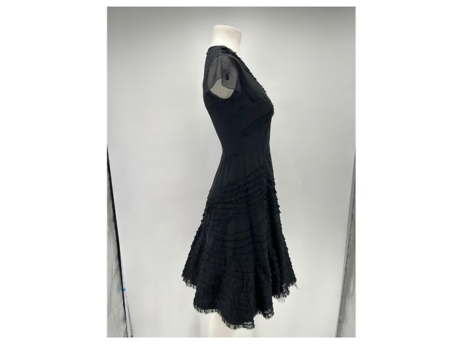 Autre Marque Schwarzes Kleid mit Seidenunterrock - Ansicht 3