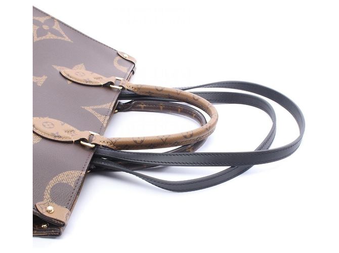 Borsa tote OnTheGo MM Louis Vuitton Marrone Beige Monogramma - vista 6