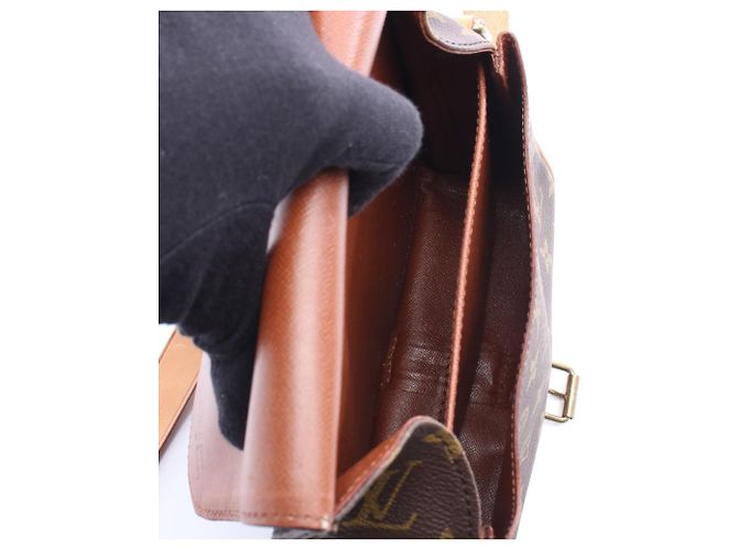 Borsa a Spalla Monogram Cartouchiere MM Louis Vuitton Marrone Monogramma - vista 3
