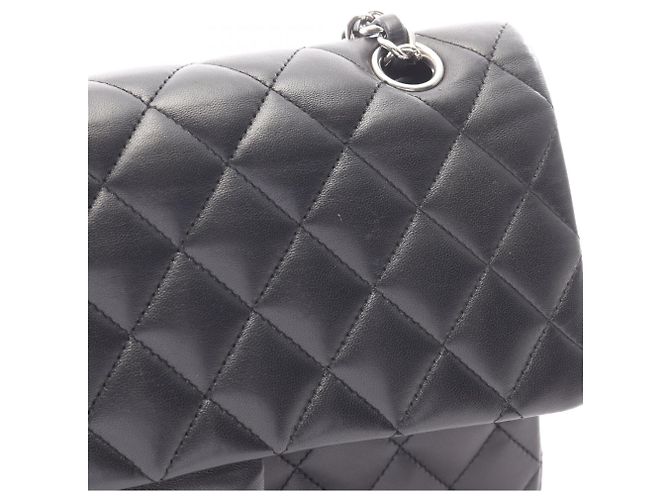 Borsa a Spalla Chanel Matelassé Double Flap Nero - vista 11