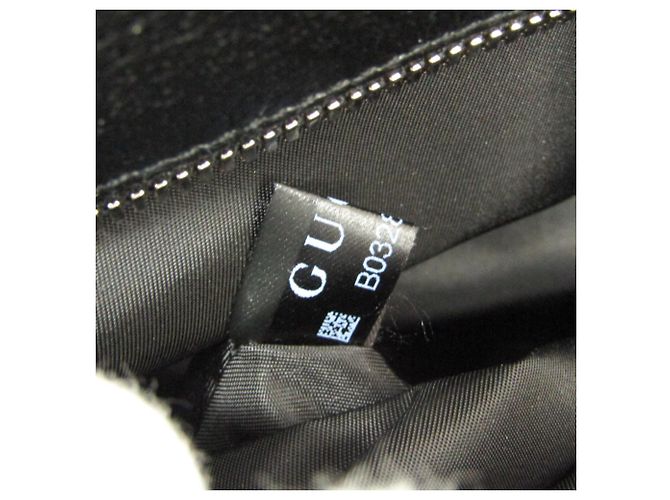 Sac à main Gucci Off The Grid GG 630353 Noir - vue 18