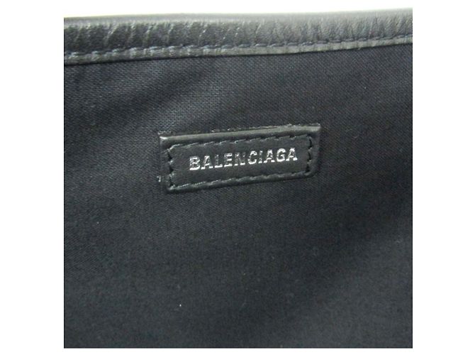 Borsa Balenciaga Cabas M 339936 in blu navy Nero Bianco sporco - vista 12