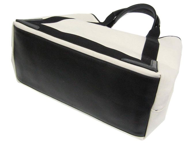 Borsa Balenciaga Cabas M 339936 in blu navy Nero Bianco sporco - vista 3