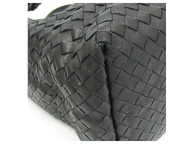 Borsa Medium Garda Intrecciato di Bottega Veneta Nero - vista 5