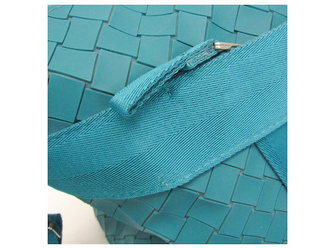 Borsa a spalla e tote in gomma per uomo Bottega Veneta Intrecciato BUFFER Blu - vista 9