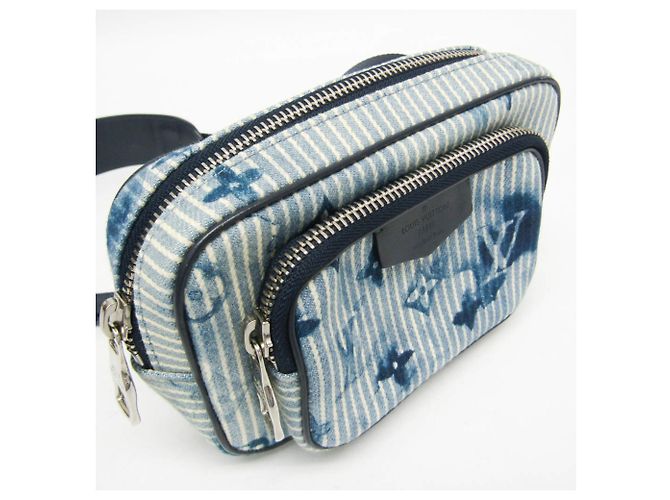 Pochette Outdoor Monogram Louis Vuitton Bianco Blu - vista 11