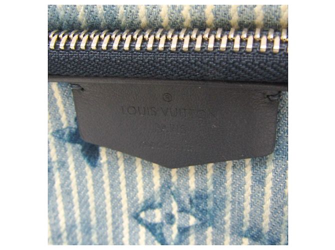 Pochette Outdoor Monogram Louis Vuitton Bianco Blu - vista 13