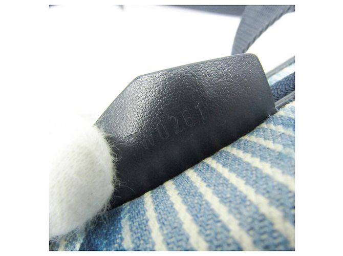 Pochette Outdoor Monogram Louis Vuitton Bianco Blu - vista 14