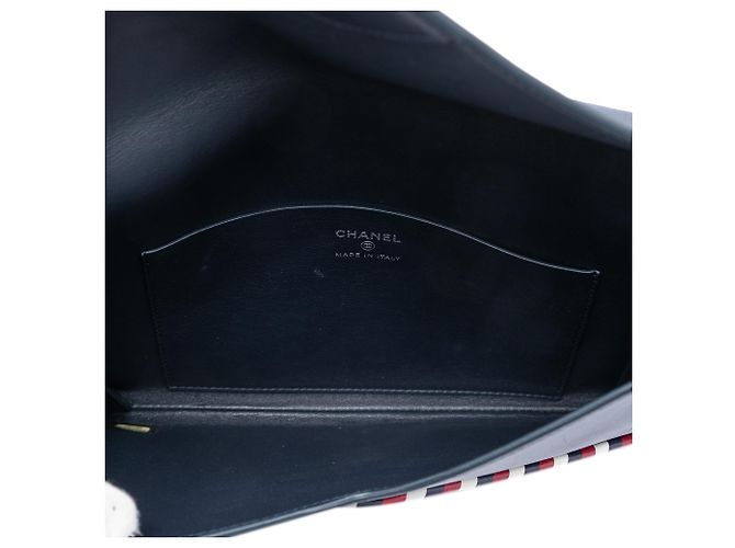Clutch Envelope Airlines in Pelle di Agnello Blu Chanel Blu navy - vista 4