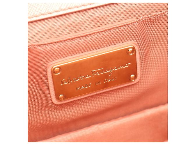 Borsa a Spalla Vara Ribbon Pochette di Salvatore Ferragamo Rosa - vista 4