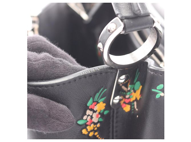 Borsa Louis Vuitton Capucines PM Blossom 2 in 1 Nero Multicolore - vista 13