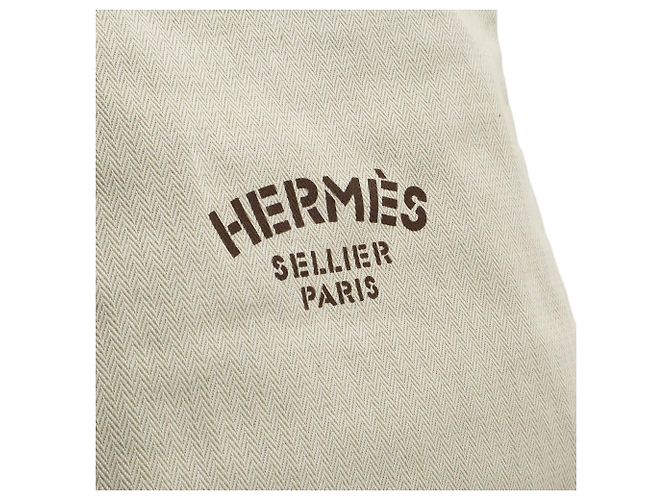 Borsa a Spalla Aline PM di Hermès Marrone - vista 9
