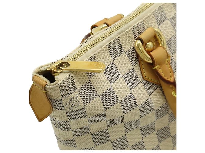 Borsa Tote Louis Vuitton Damier Azur Saleya PM Crudo - vista 6