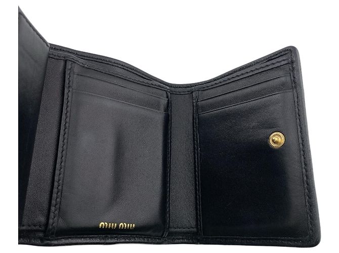 Cartera Miu Miu Matelassé de tres pliegues en negro - vista 7