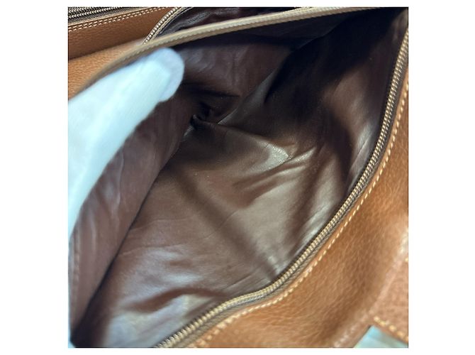 Pochette in pelle marrone con logo GG di Gucci - vista 8