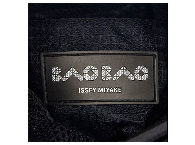 Borsa mini Bao Lucent Issey Miyake Marrone Nero - vista 7