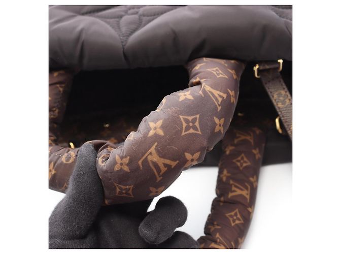 Borsa tote LV Pillow OnTheGo GM di Louis Vuitton Marrone Nero - vista 7