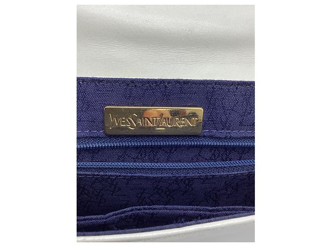 Yves Saint Laurent Borsa a Spalla Joan Trapuntata di Saint Laurent in Pelle di Vitello Bianca - vista 15