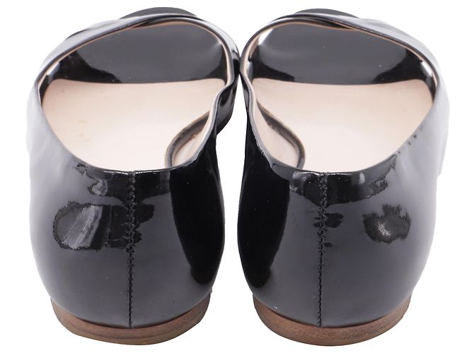 Bailarinas abiertas Miu Miu en cuero charol negro - vista 5