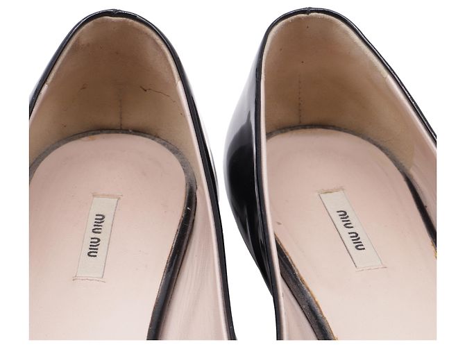 Bailarinas abiertas Miu Miu en cuero charol negro - vista 7