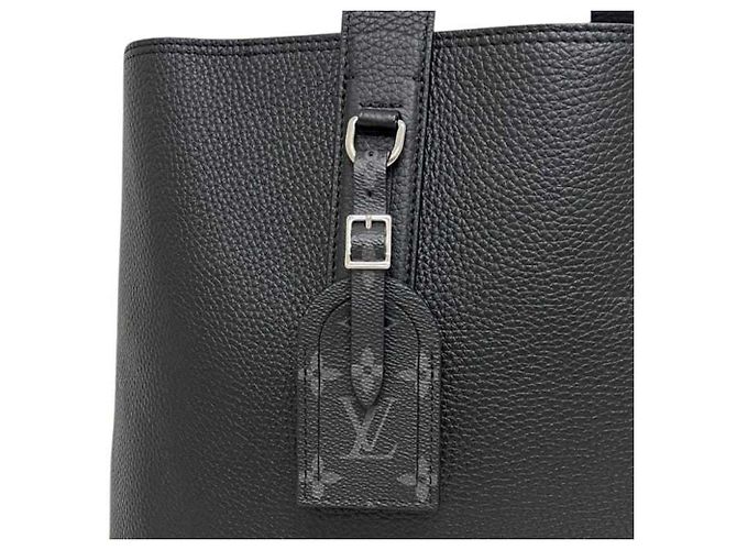 Borsa Tote Cabas Voyage Louis Vuitton Nero - vista 6
