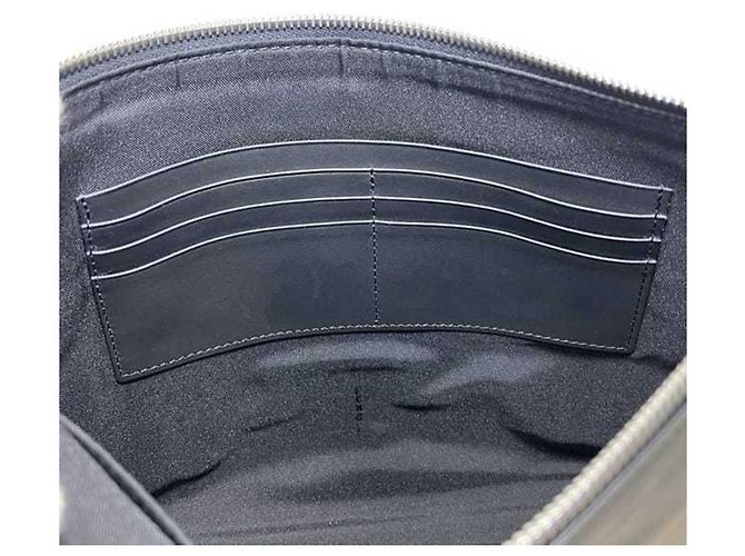 Bag Bugs Clutch in pelle nera Fendi Nero - vista 4