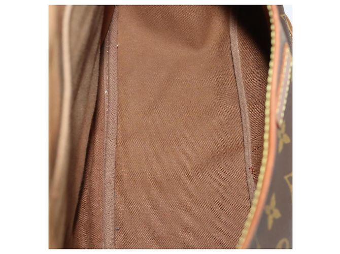 Louis Vuitton Saumur Monogram Canvas 35 Marrone - vista 5