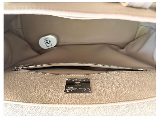 Sac tote Louis Vuitton Georges MM Gris en cuir Beige - vue 5
