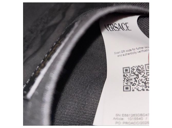 Borsa a spalla Versace in pelle trapuntata nera Nero - vista 5