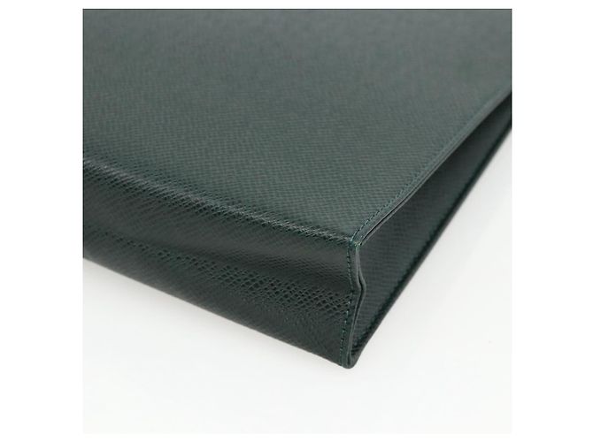 LOUIS VUITTON Poche Toilette 26 Taiga Épicea LV Auth ka3795 - vista 15